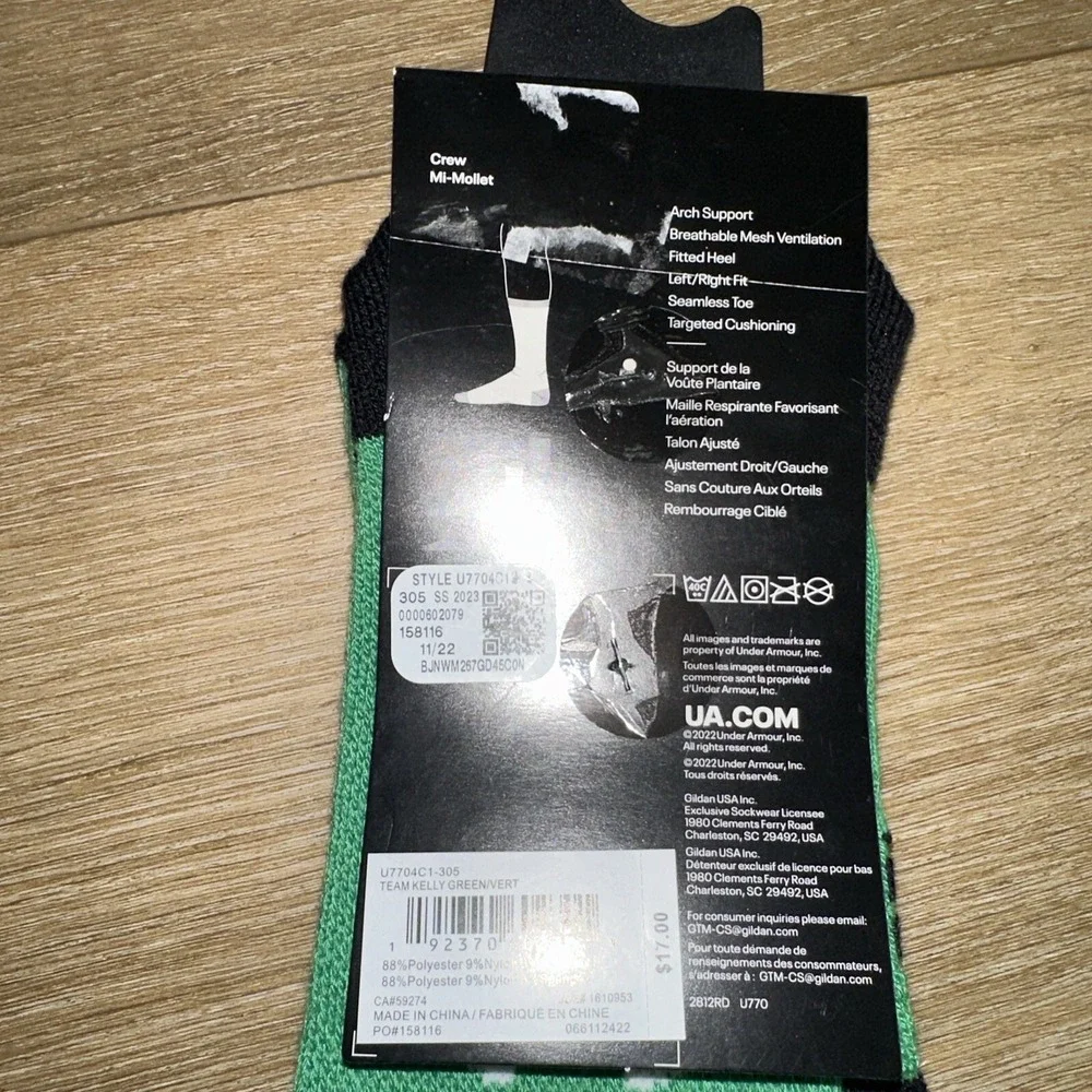Under Armour Green Black UA Team Cushioned Crew Athletic Socks Unisex 1 Pair‎